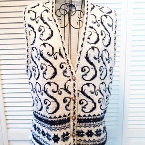 S.M.L SPORT Sweater Vest